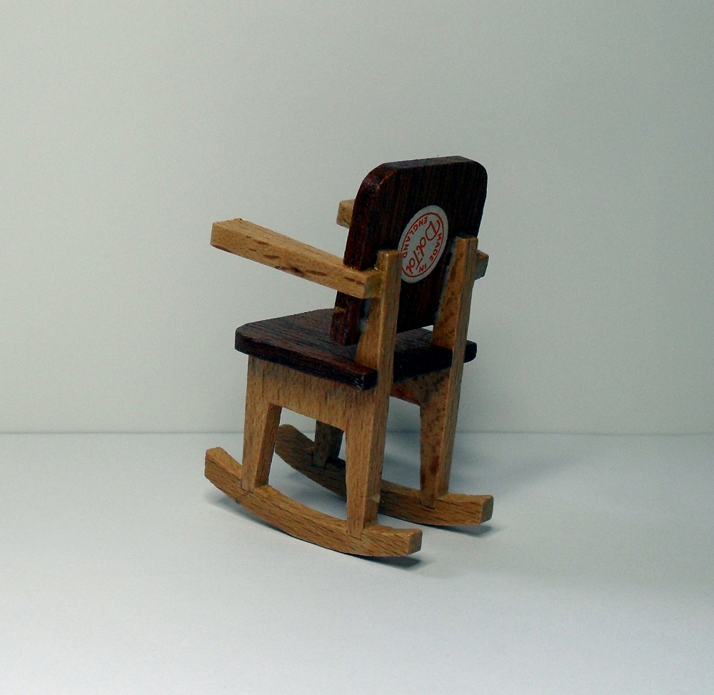 Dol Toi Rocking Chair